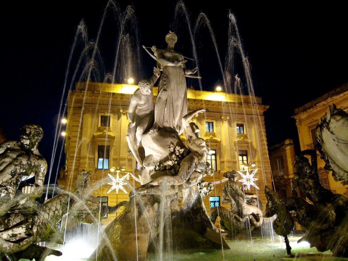 La Corte Di Aretusa Syracuse Buitenkant foto